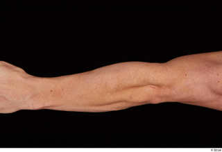 Arnost forearm nude 0005.jpg